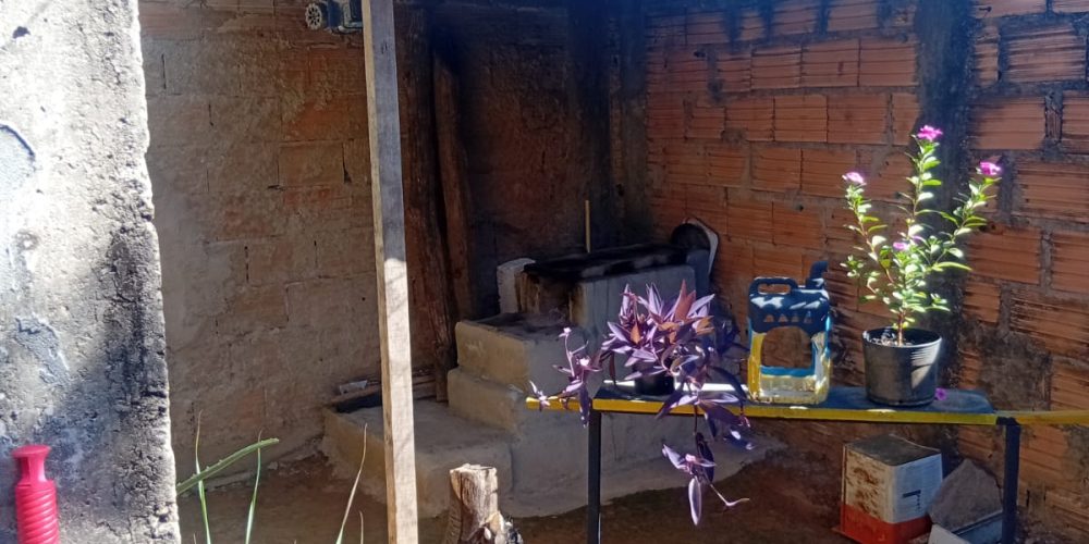 36-área com fogão a lenha